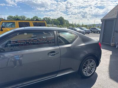 2012 Scion tC Base 2dr Coupe 6M   - Photo 5 - Hazleton, PA 18201