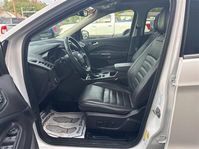 2019 Ford Escape Titanium AWD 4dr SUV   - Photo 14 - Hazleton, PA 18201