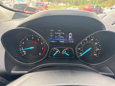 2019 Ford Escape Titanium AWD 4dr SUV   - Photo 32 - Hazleton, PA 18201