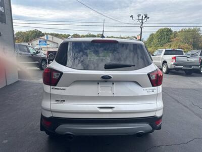 2019 Ford Escape Titanium AWD 4dr SUV   - Photo 7 - Hazleton, PA 18201