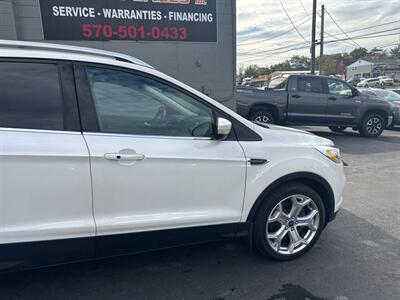 2019 Ford Escape Titanium AWD 4dr SUV   - Photo 11 - Hazleton, PA 18201