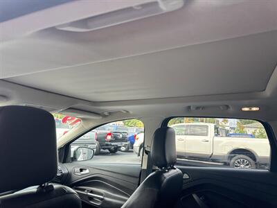 2019 Ford Escape Titanium AWD 4dr SUV   - Photo 20 - Hazleton, PA 18201