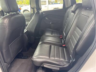 2019 Ford Escape Titanium AWD 4dr SUV   - Photo 16 - Hazleton, PA 18201