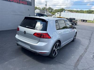 2017 Volkswagen Golf GTI SE 4dr Hatchback 6A - Photo 8 - Hazleton, PA 18201