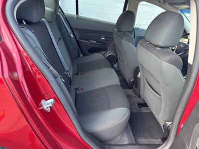 2011 Chevrolet Cruze LT 4dr Sedan w/1LT - Photo 20 - Hazleton, PA 18201