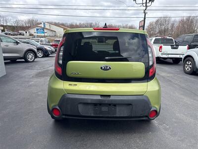 2015 Kia Soul Base 4dr Crossover 6A   - Photo 7 - Hazleton, PA 18201