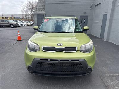 2015 Kia Soul Base 4dr Crossover 6A   - Photo 2 - Hazleton, PA 18201