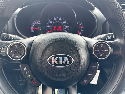 2015 Kia Soul Base 4dr Crossover 6A   - Photo 32 - Hazleton, PA 18201