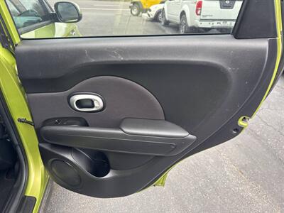 2015 Kia Soul Base 4dr Crossover 6A   - Photo 21 - Hazleton, PA 18201
