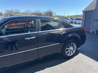 2010 Chrysler 300C AWD 4dr Sedan   - Photo 5 - Hazleton, PA 18201