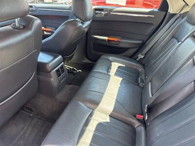 2010 Chrysler 300C AWD 4dr Sedan   - Photo 18 - Hazleton, PA 18201