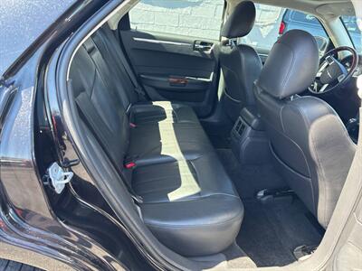 2010 Chrysler 300C AWD 4dr Sedan   - Photo 20 - Hazleton, PA 18201