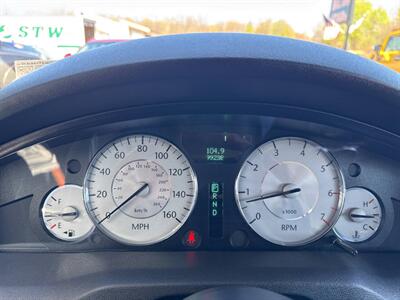 2010 Chrysler 300C AWD 4dr Sedan   - Photo 32 - Hazleton, PA 18201