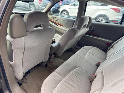 2001 Buick LeSabre Custom 4dr Sedan   - Photo 16 - Hazleton, PA 18201