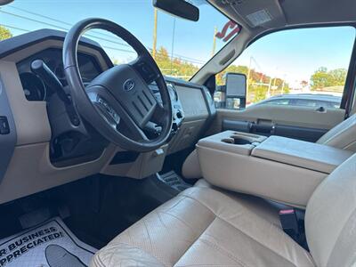 2012 Ford F-250 Lariat 4x4 4dr Crew Cab 6.8 ft. SB Pickup - Photo 17 - Hazleton, PA 18201