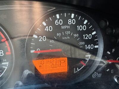 2013 Nissan Frontier SV 4x4 4dr Crew Cab 5 ft. SB Pickup 5A   - Photo 30 - Hazleton, PA 18201