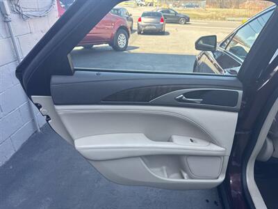 2017 Lincoln MKZ/Zephyr Select AWD 4dr Sedan   - Photo 18 - Hazleton, PA 18201