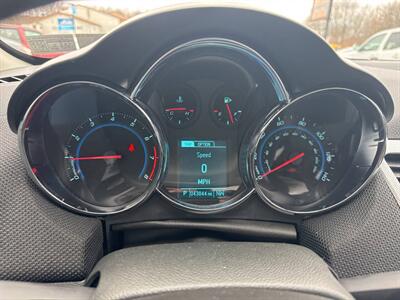 2013 Chevrolet Cruze LTZ Auto 4dr Sedan w/1SJ   - Photo 33 - Hazleton, PA 18201