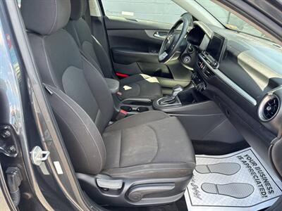 2019 Kia Forte LXS 4dr Sedan   - Photo 19 - Hazleton, PA 18201