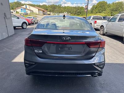 2019 Kia Forte LXS 4dr Sedan   - Photo 6 - Hazleton, PA 18201