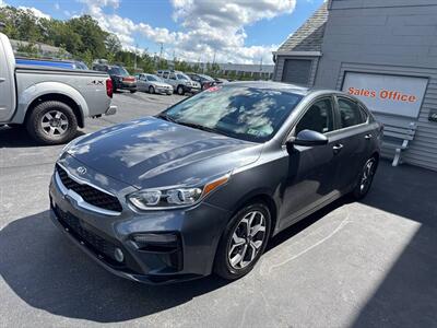 2019 Kia Forte LXS 4dr Sedan   - Photo 3 - Hazleton, PA 18201