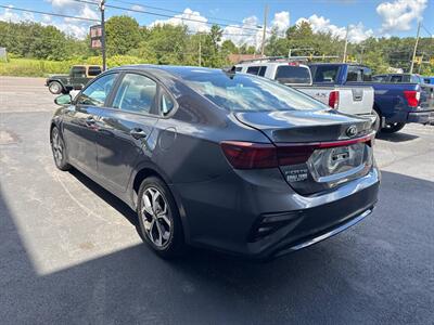 2019 Kia Forte LXS 4dr Sedan   - Photo 5 - Hazleton, PA 18201