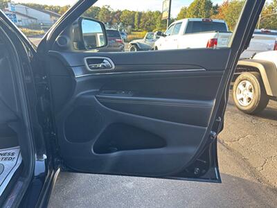 2014 Jeep Grand Cherokee Limited 4x4 4dr SUV   - Photo 26 - Hazleton, PA 18201