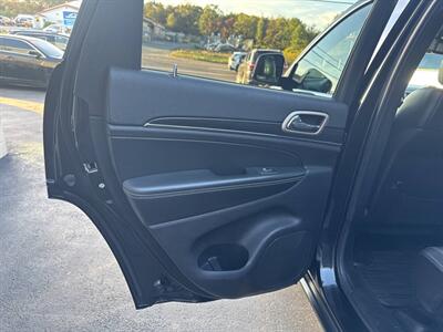 2014 Jeep Grand Cherokee Limited 4x4 4dr SUV   - Photo 18 - Hazleton, PA 18201