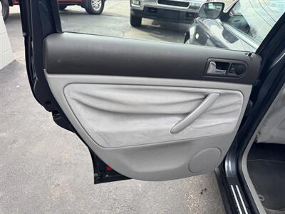 2004 Volkswagen Passat GLS 1.8T 4dr Turbo Wagon   - Photo 17 - Hazleton, PA 18201