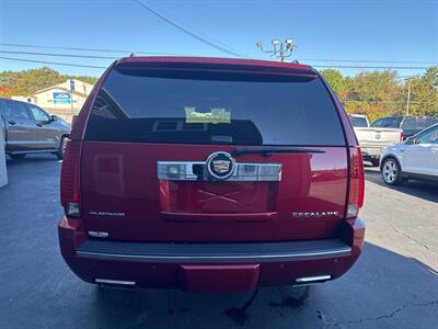 2013 Cadillac Escalade Platinum Edition AWD 4dr SUV - Photo 8 - Hazleton, PA 18201