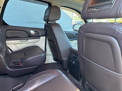 2013 Cadillac Escalade Platinum Edition AWD 4dr SUV - Photo 28 - Hazleton, PA 18201