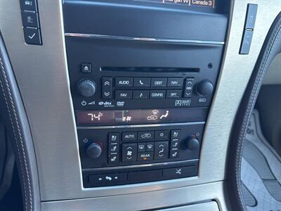 2013 Cadillac Escalade Platinum Edition AWD 4dr SUV - Photo 35 - Hazleton, PA 18201