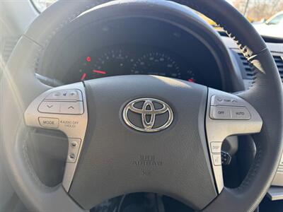2007 Toyota Camry XLE 4dr Sedan   - Photo 36 - Hazleton, PA 18201