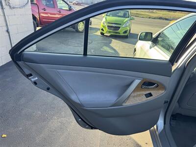 2007 Toyota Camry XLE 4dr Sedan   - Photo 18 - Hazleton, PA 18201