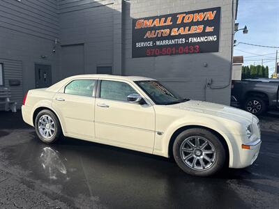 2005 Chrysler 300C 4dr Sedan - Photo 1 - Hazleton, PA 18201