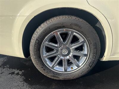 2005 Chrysler 300C 4dr Sedan - Photo 7 - Hazleton, PA 18201