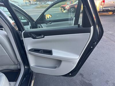 2013 Chevrolet Impala LTZ 4dr Sedan - Photo 21 - Hazleton, PA 18201