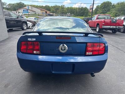 2006 Ford Mustang V6 Standard 2dr Fastback   - Photo 54 - Hazleton, PA 18201