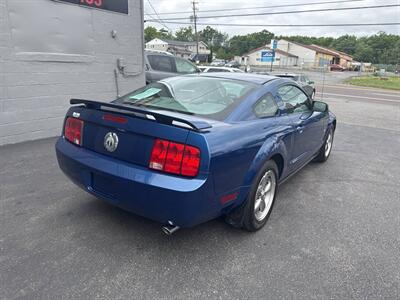 2006 Ford Mustang V6 Standard 2dr Fastback   - Photo 8 - Hazleton, PA 18201