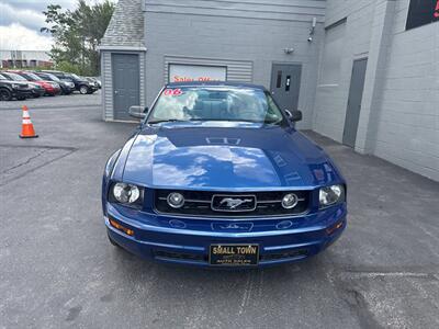 2006 Ford Mustang V6 Standard 2dr Fastback   - Photo 30 - Hazleton, PA 18201