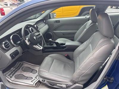 2006 Ford Mustang V6 Standard 2dr Fastback   - Photo 13 - Hazleton, PA 18201