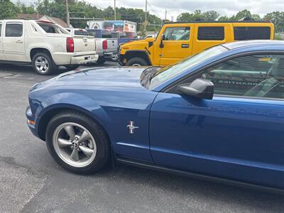 2006 Ford Mustang V6 Standard 2dr Fastback   - Photo 4 - Hazleton, PA 18201