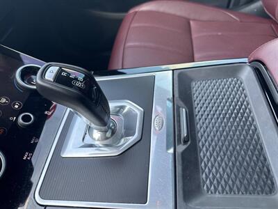 2020 Land Rover Range Rover Evoque SE - Photo 33 - Hazleton, PA 18201