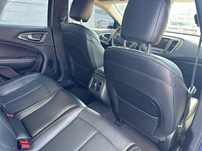 2015 Chrysler 200 C AWD 4dr Sedan   - Photo 22 - Hazleton, PA 18201