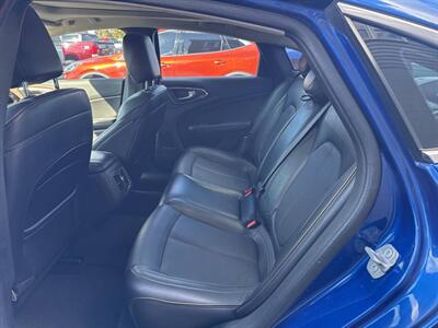 2015 Chrysler 200 C AWD 4dr Sedan   - Photo 16 - Hazleton, PA 18201