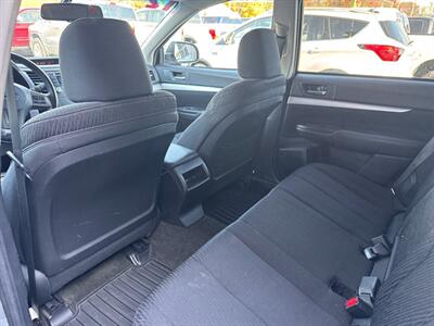 2012 Subaru Outback 2.5i Premium AWD 4dr Wagon CVT - Photo 18 - Hazleton, PA 18201