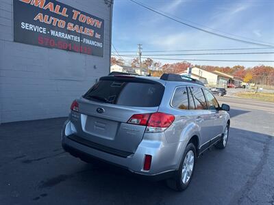 2012 Subaru Outback 2.5i Premium AWD 4dr Wagon CVT - Photo 8 - Hazleton, PA 18201