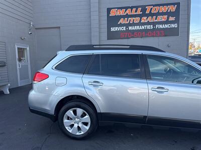 2012 Subaru Outback 2.5i Premium AWD 4dr Wagon CVT - Photo 9 - Hazleton, PA 18201