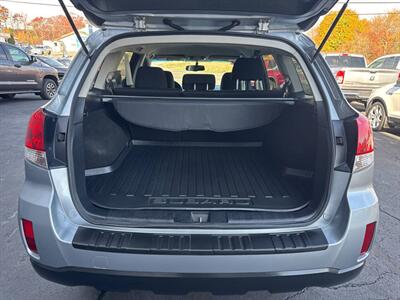 2012 Subaru Outback 2.5i Premium AWD 4dr Wagon CVT - Photo 19 - Hazleton, PA 18201