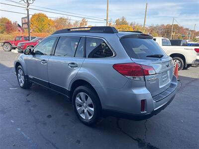 2012 Subaru Outback 2.5i Premium AWD 4dr Wagon CVT - Photo 6 - Hazleton, PA 18201